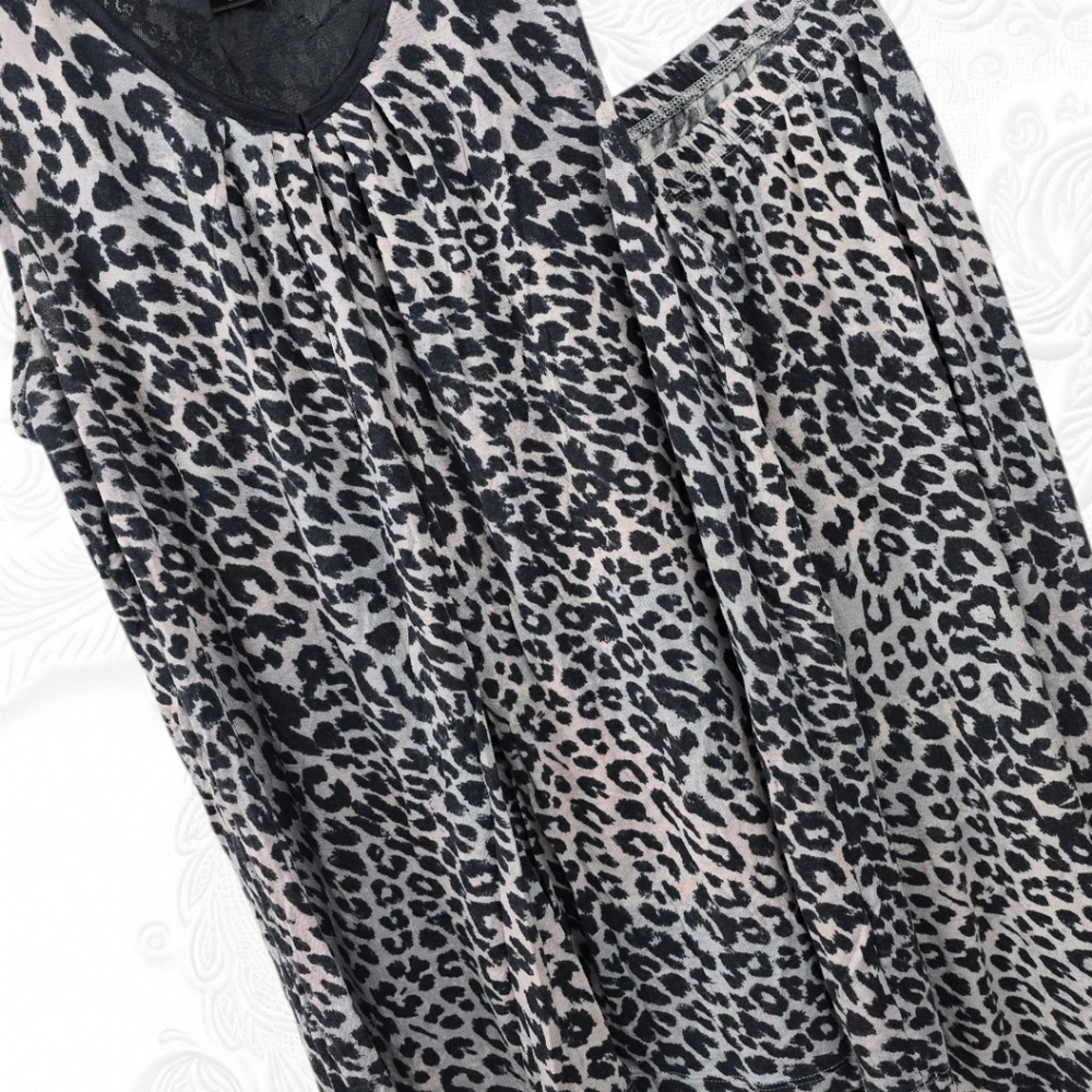 Capri Pajama Set Leopard Print - Picture 2 of 6